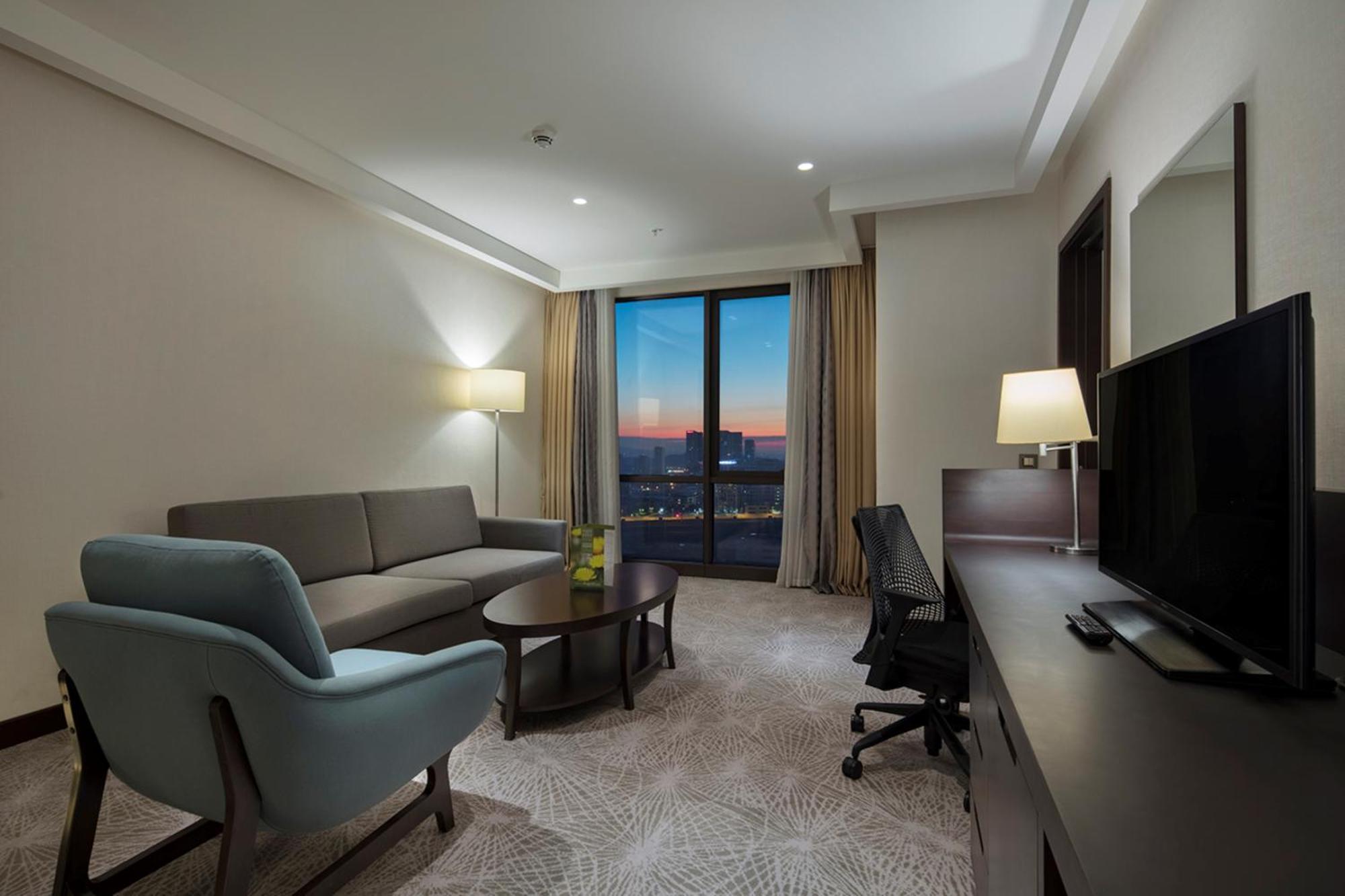 מלון Doubletree By Hilton Istanbul Umraniye חדר תמונה