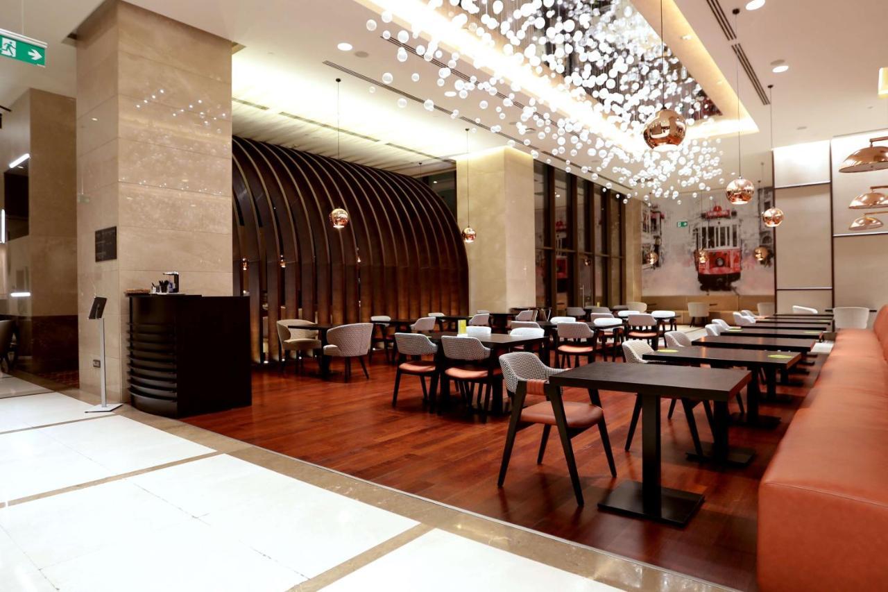 מלון Doubletree By Hilton Istanbul Umraniye מראה חיצוני תמונה The restaurant