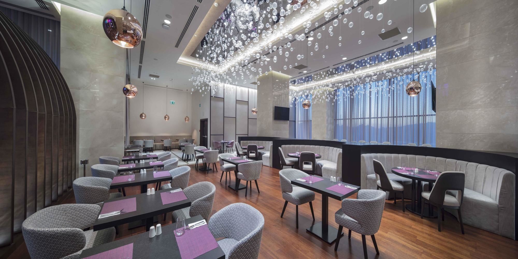 מלון Doubletree By Hilton Istanbul Umraniye מראה חיצוני תמונה The restaurant