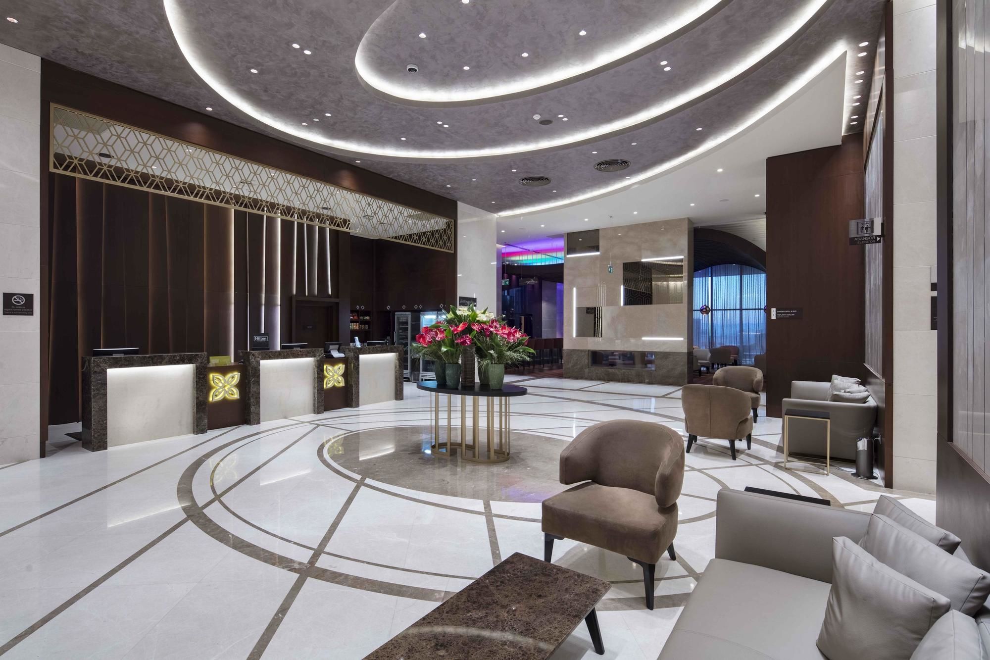 מלון Doubletree By Hilton Istanbul Umraniye מראה חיצוני תמונה Lobby